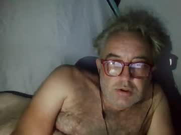 Camoswan Chaturbate stream image from June 27, 2025