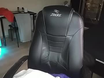 Iloveeyooumore Chaturbate stream image from June 27, 2025