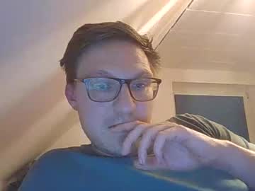 Silent_Control93 Chaturbate stream image from June 27, 2025