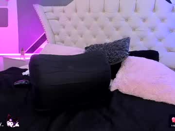 Susanpercy Chaturbate stream image from June 27, 2025