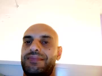 Bebedox37 Chaturbate stream image from June 27, 2025