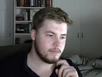 Liamfoxx Chaturbate stream image from June 28, 2025