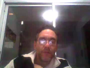 Rubenchito77 Chaturbate stream image from June 28, 2025