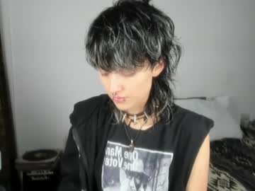 Ottoyan_ Chaturbate stream image from June 28, 2025