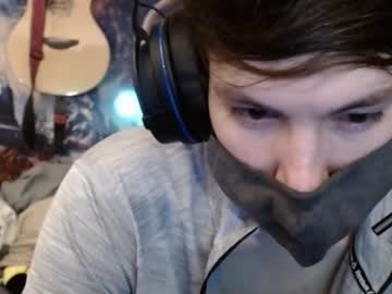 Daviwave Chaturbate stream image from June 28, 2025