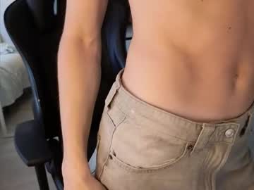 Sw33theart_B0y Chaturbate stream image from June 28, 2025