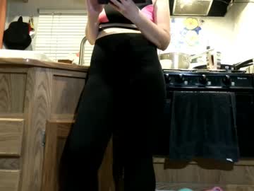 Bootyinpantyhose Chaturbate stream image from June 28, 2025