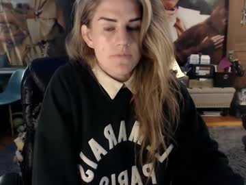 Katiecutie_5 Chaturbate stream image from June 28, 2025