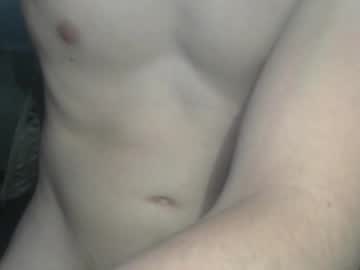 Keenbush01 Chaturbate stream image from June 28, 2025
