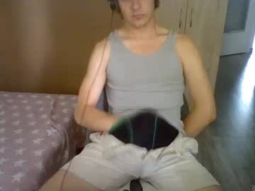 Takeitezmn Chaturbate stream image from June 28, 2025