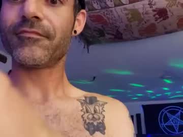 Gooddada760 Chaturbate stream image from June 28, 2025