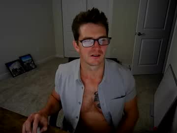 2handz77 Chaturbate stream image from June 28, 2025