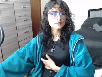 Lili_Clan Chaturbate stream image from June 28, 2025