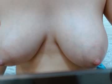 Tinisweet Chaturbate stream image from June 28, 2025