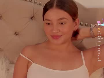 Jasminbela Chaturbate stream image from June 28, 2025