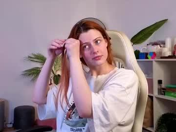 Doll_Lesli Chaturbate stream image from June 28, 2025