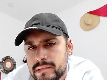 Lozano0003 Chaturbate stream image from June 28, 2025