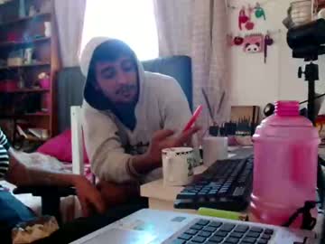 Guaracijaci Chaturbate stream image from June 28, 2025