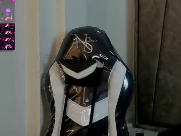 Isabela_Colins Chaturbate stream image from June 28, 2025