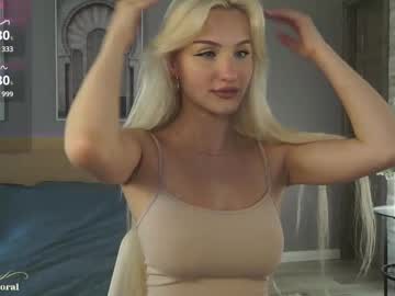 Chloecoral Chaturbate stream image from June 28, 2025