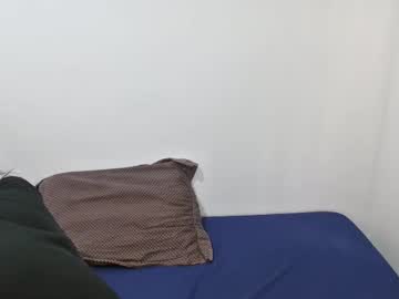 Enjoytony Chaturbate stream image from June 28, 2025