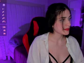 Zoevalencia12 Chaturbate stream image from June 28, 2025