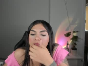 Blumakinsey_ Chaturbate stream image from June 28, 2025