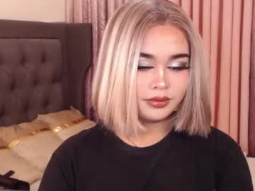 Isabella_Cumslut Chaturbate stream image from June 28, 2025