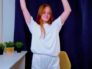 Zaradaines Chaturbate stream image from June 28, 2025