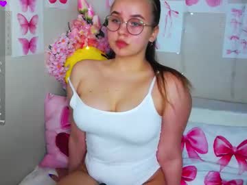 Lilysweet13 Chaturbate stream image from June 28, 2025