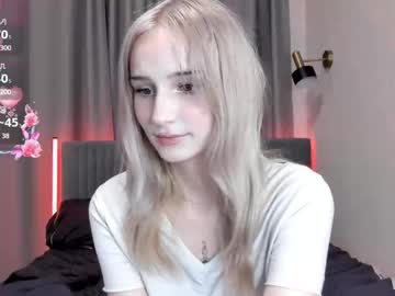 Luna_R1se_ Chaturbate stream image from June 28, 2025