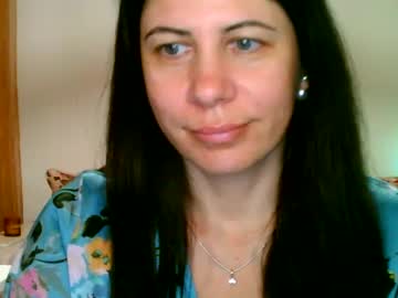 Elyza02 Chaturbate stream image from June 28, 2025