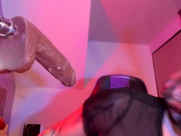 Scarlet_Gold Chaturbate stream image from June 28, 2025