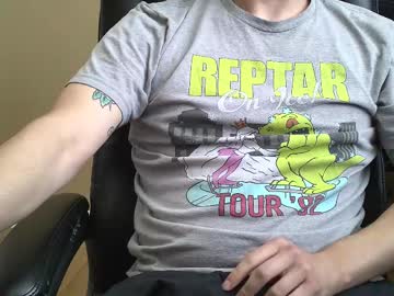 Therealgreat8 Chaturbate stream image from June 28, 2025