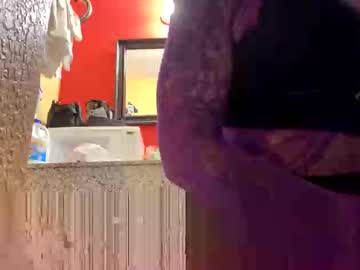 Wftown Chaturbate stream image from June 28, 2025