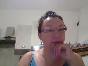 Xerelyna Chaturbate stream image from June 28, 2025