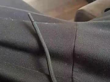 Itsthewavve2022 Chaturbate stream image from June 29, 2025
