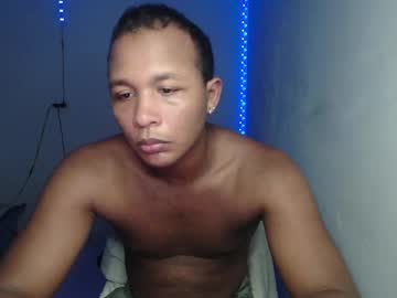 Tayron_Cum Chaturbate stream image from June 29, 2025
