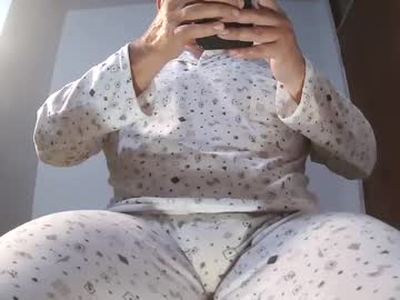 Chicoguapo8 Chaturbate stream image from June 29, 2025