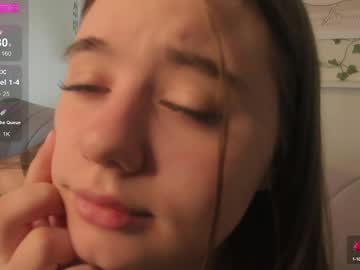 Alli_Aster Chaturbate stream image from June 29, 2025