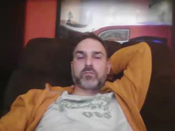 Beardedambition Chaturbate stream image from June 29, 2025