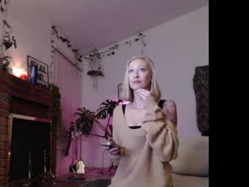 Enterelectra Chaturbate stream image from June 29, 2025