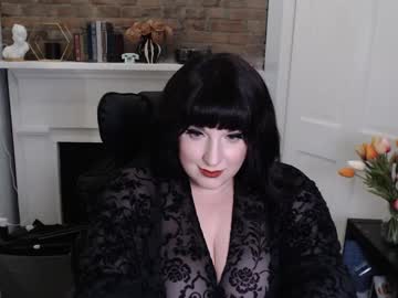 Maximarilith Chaturbate stream image from June 29, 2025