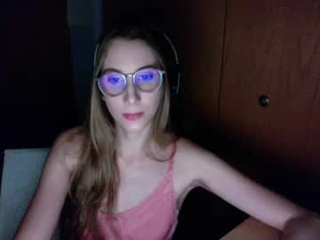 Prinkleberry Chaturbate stream image from June 29, 2025
