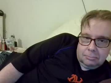 Garyg930 Chaturbate stream image from June 29, 2025