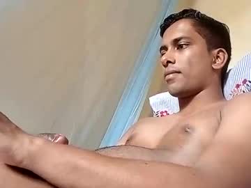 Larry22_28 Chaturbate stream image from June 29, 2025