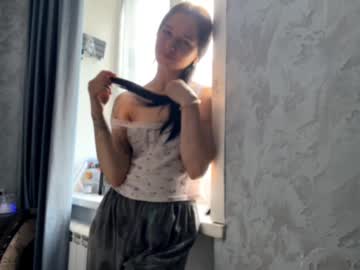 Dollyhilby Chaturbate stream image from June 29, 2025