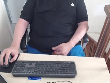 Bi_Fat_Guy Chaturbate stream image from June 29, 2025
