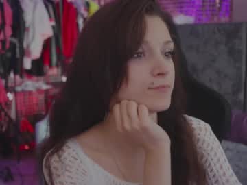 Kathleen_Frost Chaturbate stream image from June 29, 2025