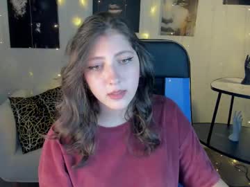 Marymillerr Chaturbate stream image from June 29, 2025